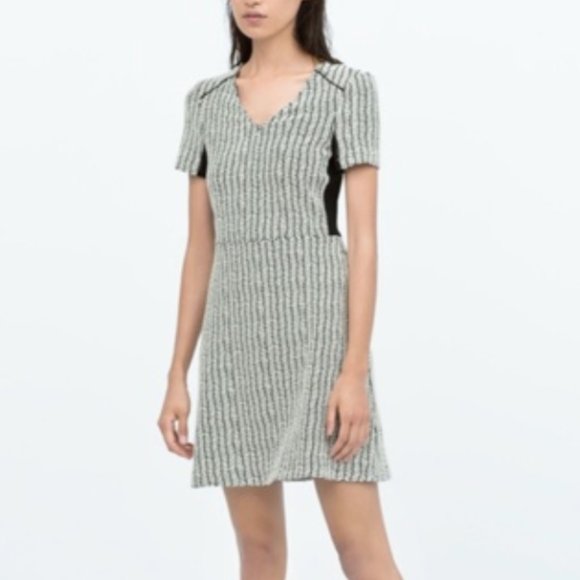 Zara Black and White Jacquard Dress - Picture 2 of 9